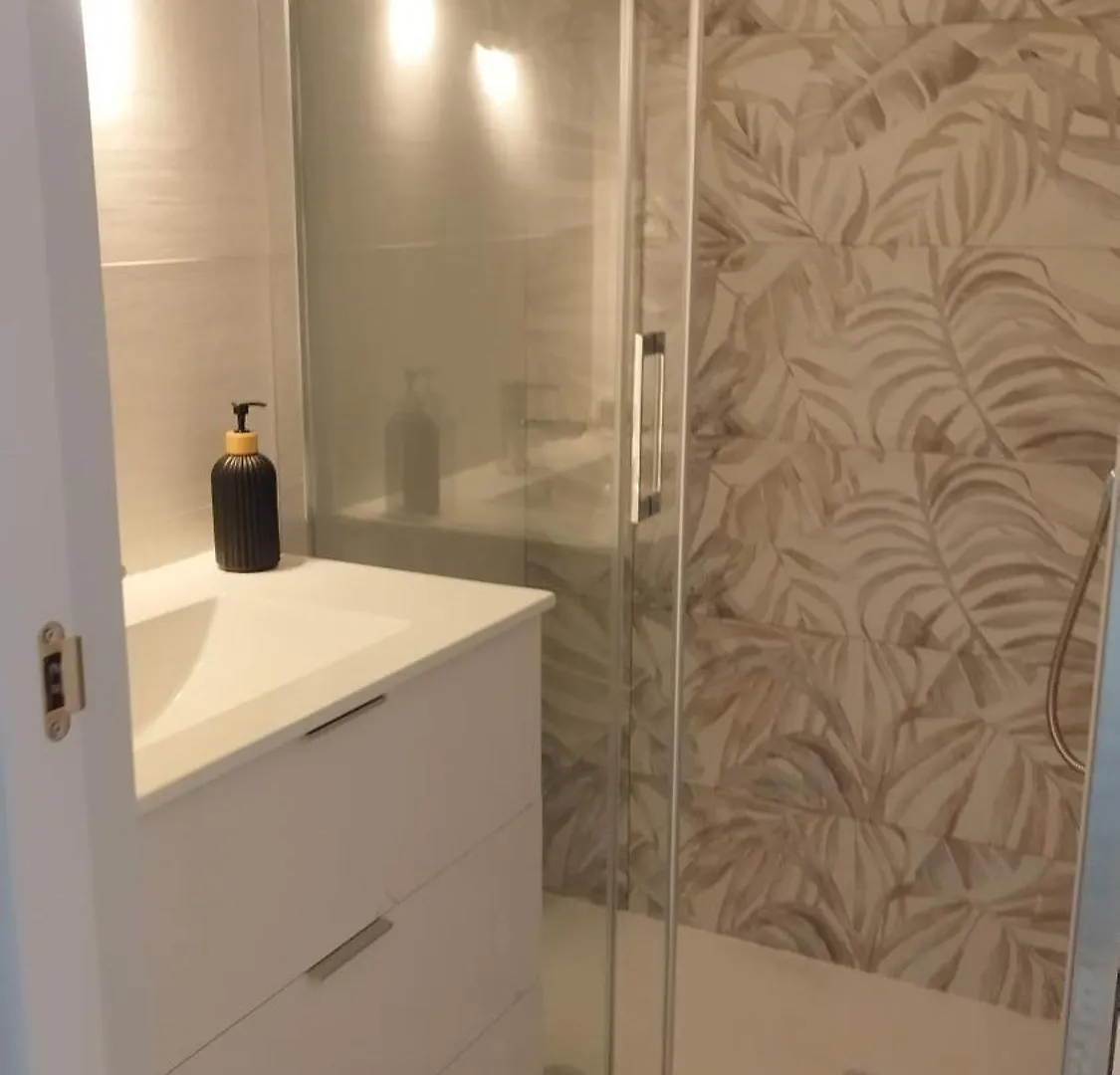 Apartamento Reformado Parking Gratis Seville 0*,  Spain